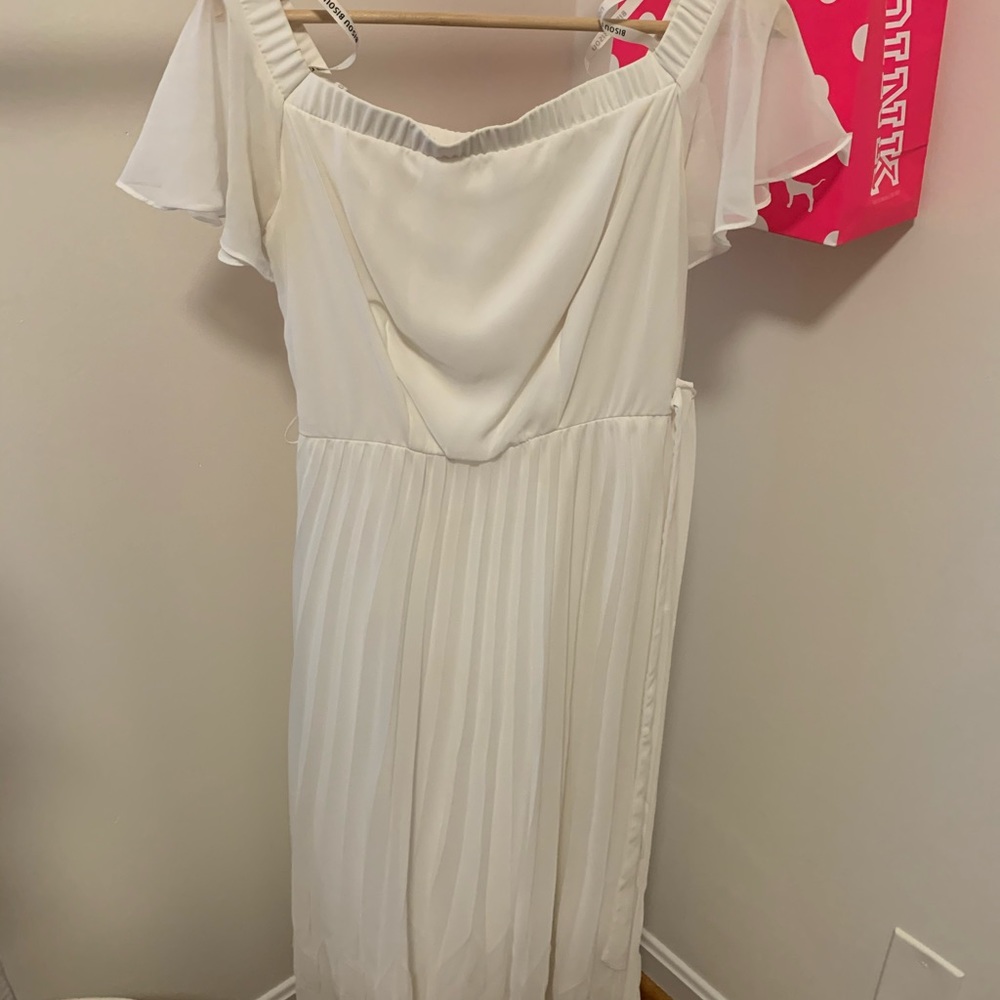 White maxi dress